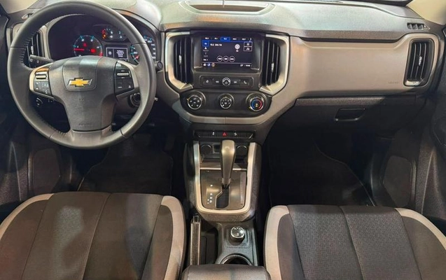 imagem-https://www.socarrao.com.br/sc-vehicle-images-prod/3146941/1788283671010-8365995_7_B_12d7a0cca5.jpeg
