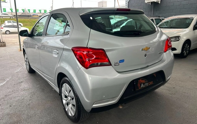 imagem-https://www.socarrao.com.br/sc-vehicle-images-prod/3146947/1788974781703-gb-80182e3.jpg
