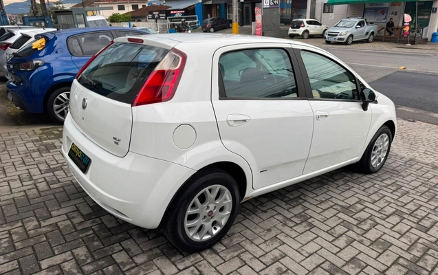 imagem-https://www.socarrao.com.br/sc-vehicle-images-prod/3146951/1786450271110-c078da93-a65f-4643-8e23-d4802a33e6d8.jpeg