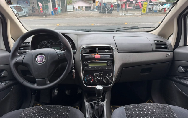 imagem-https://www.socarrao.com.br/sc-vehicle-images-prod/3146951/1786450271115-b4fa8b81-4d97-4f12-8201-3fe19c430a6f.jpeg
