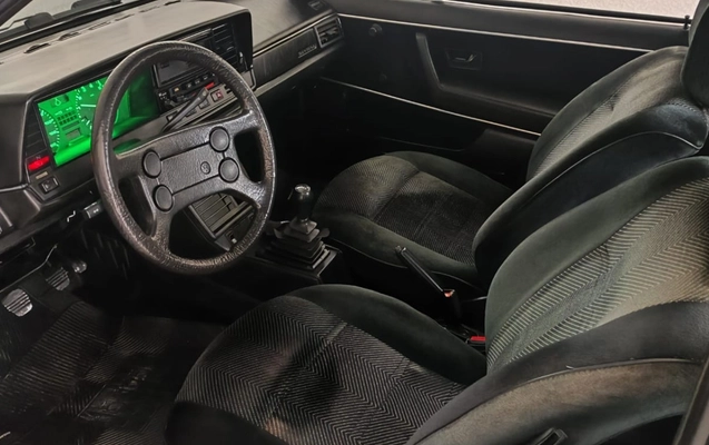 imagem-https://www.socarrao.com.br/sc-vehicle-images-prod/3146952/1786450304408-NTljMzEzMTktMmIxNi00NTIxLTgyMjUtYTE4NjBjYWRmZjY5LmpwZw.jpg