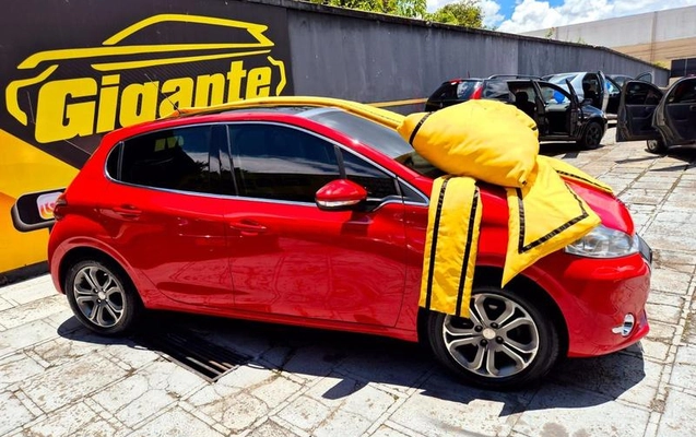 imagem-https://www.socarrao.com.br/sc-vehicle-images-prod/3146984/1786451016035-7715263_10_B_f5cb8e4587.jpeg