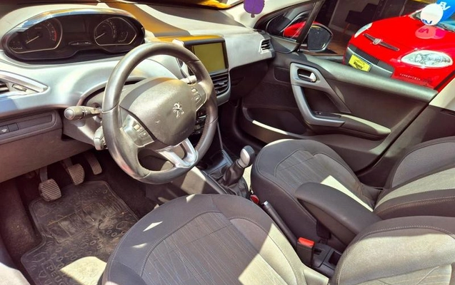 imagem-https://www.socarrao.com.br/sc-vehicle-images-prod/3146984/1786451016044-7715263_12_B_d20c757989.jpeg