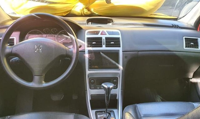imagem-https://www.socarrao.com.br/sc-vehicle-images-prod/3146985/1786451059248-6172798_2_B_90cc32f589.jpeg