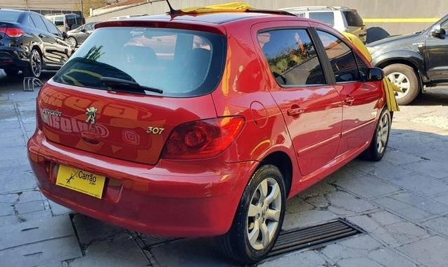 imagem-https://www.socarrao.com.br/sc-vehicle-images-prod/3146985/1786451059264-6172798_1_B_6f7f6d0c3e.jpeg