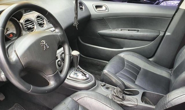 imagem-https://www.socarrao.com.br/sc-vehicle-images-prod/3146989/1787916061446-6829571_2_B_e2de25aaa5.jpeg