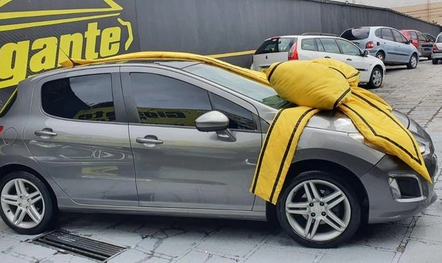 imagem-https://www.socarrao.com.br/sc-vehicle-images-prod/3146989/1787916061480-6829571_15_B_82a98cc476.jpeg