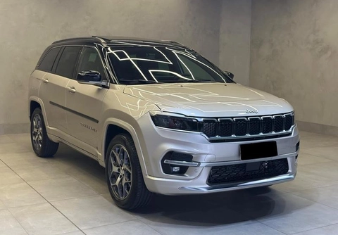 Jeep Commander 2023 Cinza — foto 1 de 3
