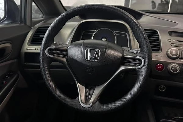 imagem-https://www.socarrao.com.br/sc-vehicle-images-prod/3147313/1787237594508-8367321_15_B_7465f7090d.jpeg