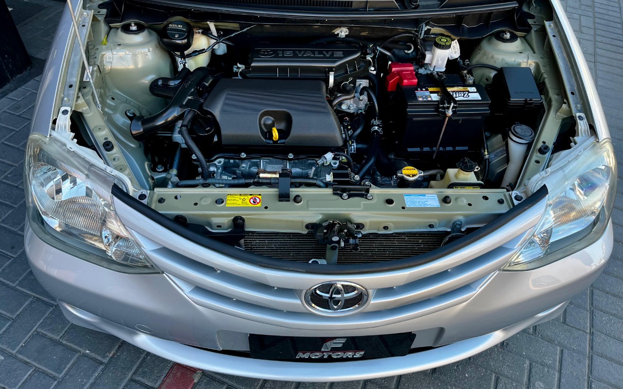 imagem-https://www.socarrao.com.br/sc-vehicle-images-prod/3147435/1786453519859-SU1HLTIwMjYwODEwLVdBMDA1OC5qcGc.jpg