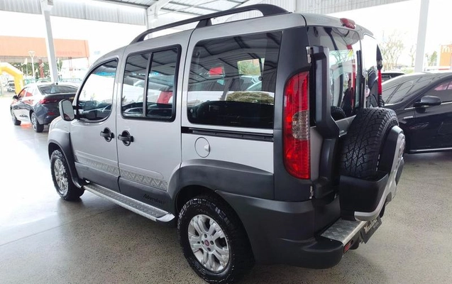 imagem-https://www.socarrao.com.br/sc-vehicle-images-prod/3147450/1791289180032-8366279_10_B_b789f84d9d.jpeg