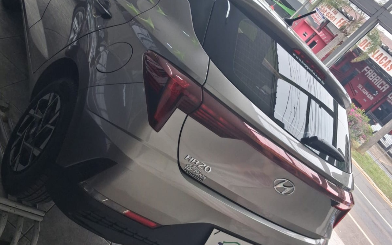 Hyundai HB20S 1.0 Flex 12V Mec. - foto 2