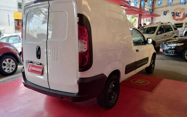 imagem-https://www.socarrao.com.br/sc-vehicle-images-prod/3147818/1786454572489-6579640_9_B_71c05d966c.jpeg