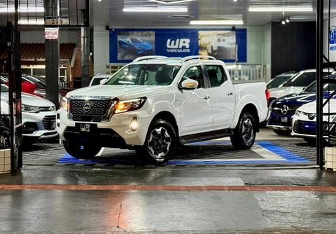 Nissan Frontier 2024 Branco — foto 1 de 3