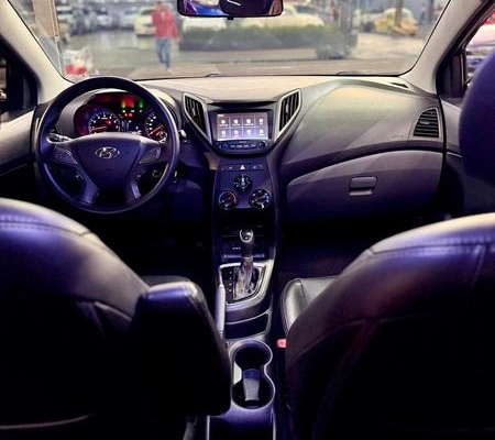 imagem-https://www.socarrao.com.br/sc-vehicle-images-prod/3147842/1786454699359-8262729_14_B_284e1ac55c.jpeg