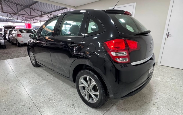 imagem-https://www.socarrao.com.br/sc-vehicle-images-prod/3147960/1786455313786-45845842d19e4416b16d20e7ce4b675e_1786373028185.jpg