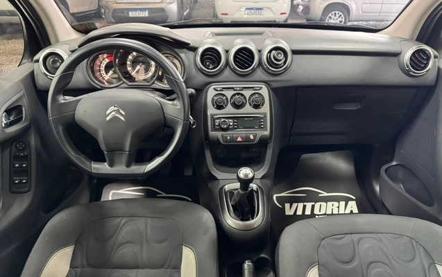 imagem-https://www.socarrao.com.br/sc-vehicle-images-prod/3147960/1786455313793-6e8ca029d78242c4b6b2b751d2819b21_1786373028202.jpg