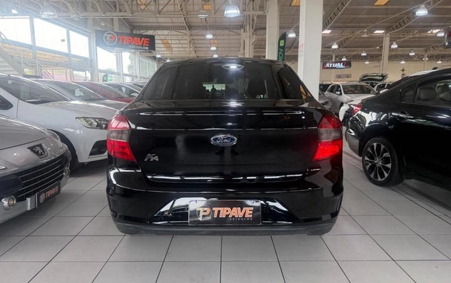 imagem-https://www.socarrao.com.br/sc-vehicle-images-prod/3147967/1787681090129-8361810_4_B_286d64569f.jpeg