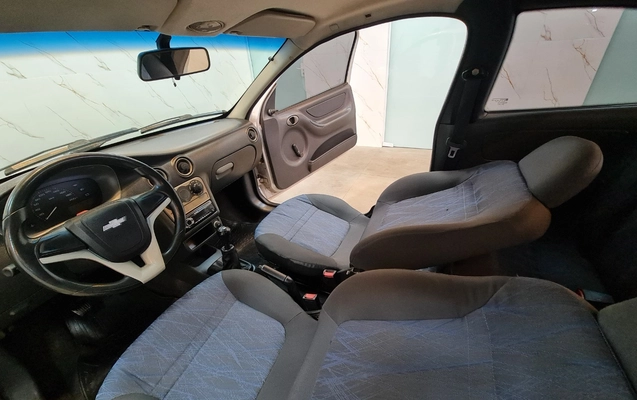 imagem-https://www.socarrao.com.br/sc-vehicle-images-prod/3147998/1786457253178-OS5qcGc.jpg
