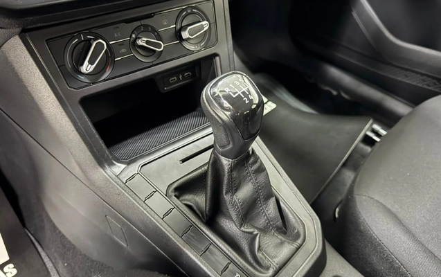 imagem-https://www.socarrao.com.br/sc-vehicle-images-prod/3148014/1788890807618-cc58bdf2c41b4606a8c4ffb99abe6efb_1786367585612.jpg