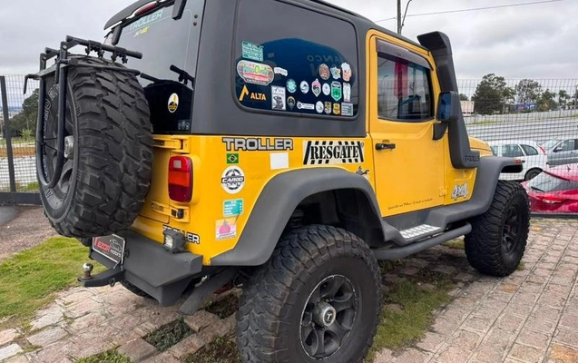 imagem-https://www.socarrao.com.br/sc-vehicle-images-prod/3148034/1786456188710-8347752_8_B_5bd7954566.jpeg