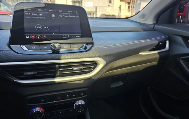 imagem-https://www.socarrao.com.br/sc-vehicle-images-prod/3148045/1786456500852-lIuDhzN2Sf80poDmMUyiGAjDp3J2gnJS.jpg