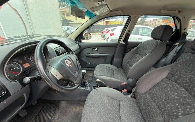 imagem-https://www.socarrao.com.br/sc-vehicle-images-prod/3148078/1787077419800-7931032_1_B_45548768a7.jpeg