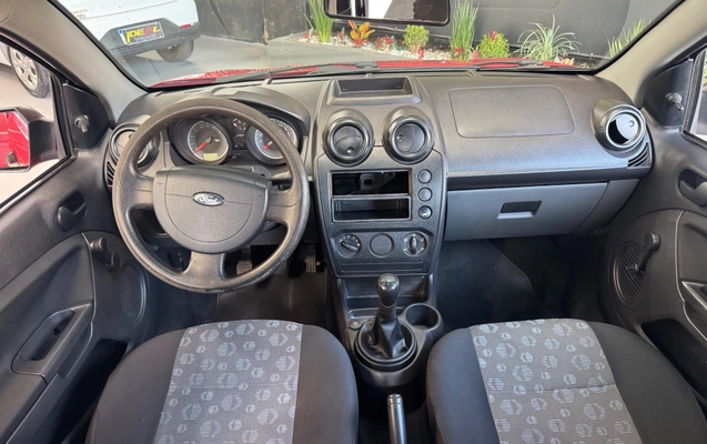 imagem-https://www.socarrao.com.br/sc-vehicle-images-prod/3148118/1786457469144-cc47ba762f084a8faff622fe5cbbbda4_1785852540244.jpg