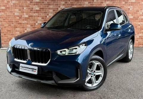Bmw X1 2023 Azul — foto 1 de 3
