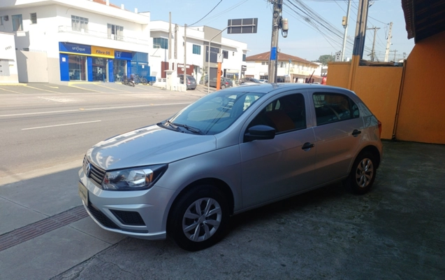 imagem-https://www.socarrao.com.br/sc-vehicle-images-prod/3148259/1787083807277-app-photos-kFjc3Hcs1fSFIGBDgxDoEGlhBCTAd6Ry.jpg
