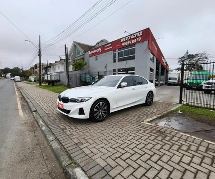 BMW 320i 2024 Branco — foto 1 de 3