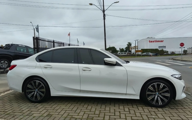 imagem-https://www.socarrao.com.br/sc-vehicle-images-prod/3148260/1788976669685-09qi58n6dWEMtp5mLxM39szwlyHPE071.jpg