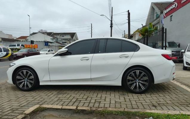 imagem-https://www.socarrao.com.br/sc-vehicle-images-prod/3148260/1788976669692-pPiVYjUU3AvPwgTplNIAuJ0ZfIfuxea7.jpg
