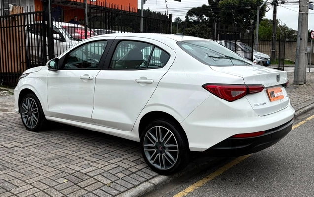 imagem-https://www.socarrao.com.br/sc-vehicle-images-prod/3148281/1786459152496-V2hhdHNBcHAgSW1hZ2UgMjAyNi0wOC0xMSBhdCAxMC40Ni4zOSAoMSkuanBlZw.jpeg