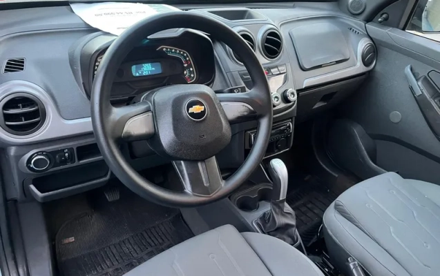 imagem-https://www.socarrao.com.br/sc-vehicle-images-prod/3148302/1789499744699-246c262a-ba87-4392-85c7-9c0174cddf51.webp