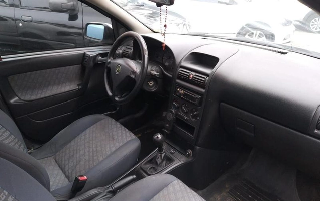 imagem-https://www.socarrao.com.br/sc-vehicle-images-prod/3148305/1788446756434-8368000_6_B_1a5bcd02c0.jpeg