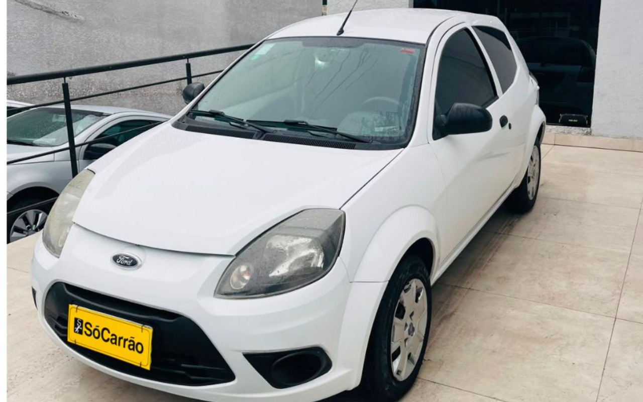 imagem-https://www.socarrao.com.br/sc-vehicle-images-prod/3148354/1786460020377-Qk1XIFgxIC0gMjAxNyAtIDIwMjYtMDgtMTFUMTE0NDI3LjIwNC5qcGc.jpg