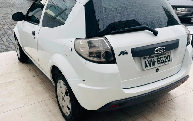 imagem-https://www.socarrao.com.br/sc-vehicle-images-prod/3148354/1786460020450-V2hhdHNBcHAgSW1hZ2UgMjAyNi0wOC0wNSBhdCAxNi40OS4wNyAoMikuanBlZw.jpeg