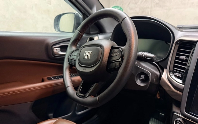 imagem-https://www.socarrao.com.br/sc-vehicle-images-prod/3148365/1788296916389-a58ba4b9-f610-4bbf-b1a3-0781f50dd2e1.jpg