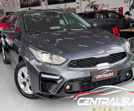 Kia Cerato 2.0 16V Aut. 2020 Cinza — foto 1 de 3