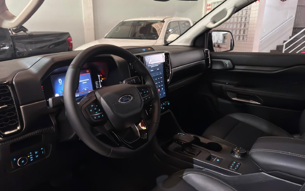 imagem-https://www.socarrao.com.br/sc-vehicle-images-prod/3148470/1786461678971-V2hhdHNBcHAgSW1hZ2UgMjAyNi0wOC0xMSBhdCAxMC4yMy4yOCAoMykuanBlZw.jpeg