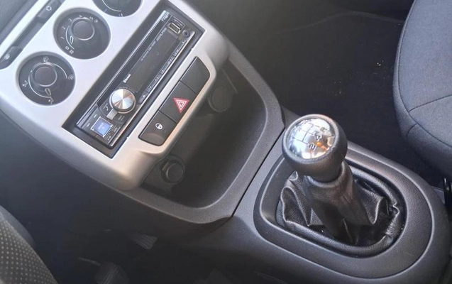 imagem-https://www.socarrao.com.br/sc-vehicle-images-prod/3148548/1788982352497-8367931_15_B_d621ce02f9.jpeg