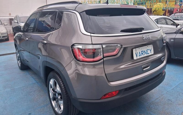 imagem-https://www.socarrao.com.br/sc-vehicle-images-prod/3148602/1789483348349-8365969_7_B_db3c19d259.jpeg