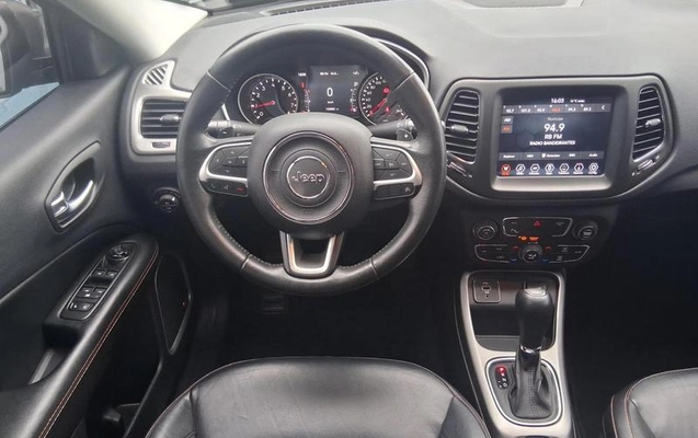 imagem-https://www.socarrao.com.br/sc-vehicle-images-prod/3148602/1789483348357-8365969_11_B_e0c92b8fe4.jpeg