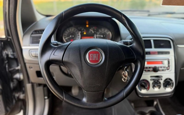imagem-https://www.socarrao.com.br/sc-vehicle-images-prod/3148604/1787864603180-8366480_12_B_7a8b898397.jpeg