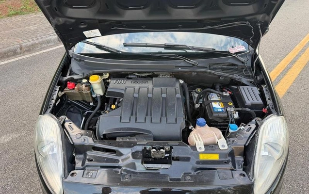 imagem-https://www.socarrao.com.br/sc-vehicle-images-prod/3148604/1787864603200-8366480_17_B_a3f508c90d.jpeg