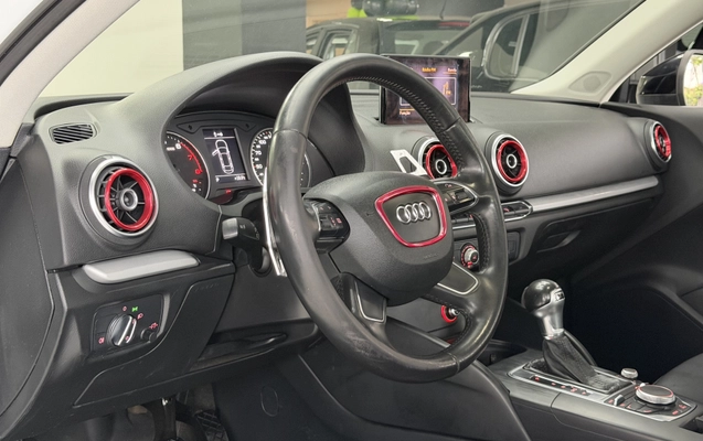 imagem-https://www.socarrao.com.br/sc-vehicle-images-prod/3148617/1786463968886-003_120e6970b400045f39a7cef1c252b5ed.jpeg