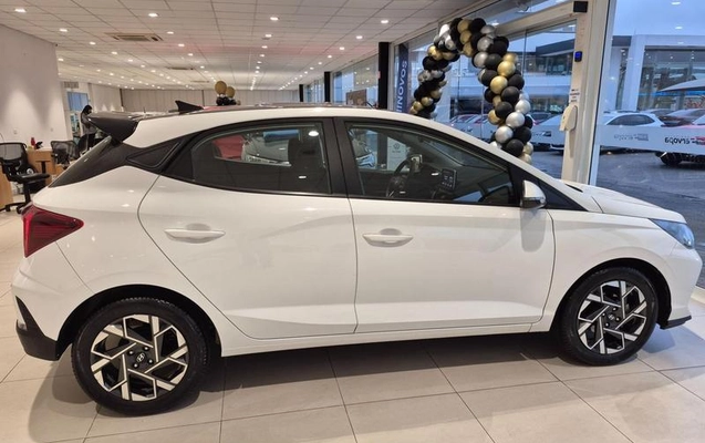 imagem-https://www.socarrao.com.br/sc-vehicle-images-prod/3148643/1786464507537-7629807_13_B_f17528fb72.jpeg