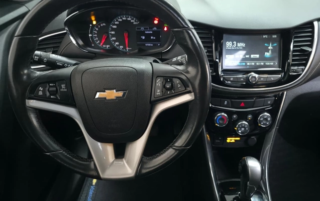 imagem-https://www.socarrao.com.br/sc-vehicle-images-prod/3149020/1786466290388-d816be55-f62d-4a2a-9e8d-1c8f7b329169.jpg