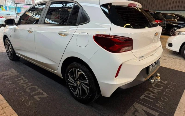 imagem-https://www.socarrao.com.br/sc-vehicle-images-prod/3149137/1790100215409-8364766_10_B_e663a69730.jpeg